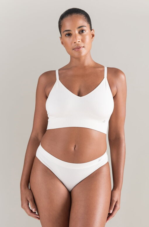 The TENCEL™ Seamless Bralette White Sand - Image 2